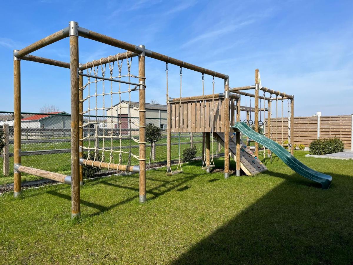 Huis Marlin De Haan Luaran gambar